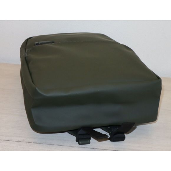 RAINS 12840 Unisex One Size Green Waterproof Field Bag Backpack - Picture 3 of 11